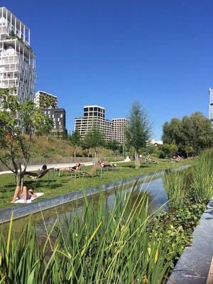 클리시-바티뇰 마르탱 루터 킹 공원 (Parc Clichy Batignolles Martin Luther King)